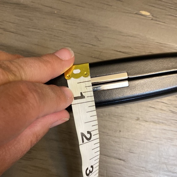 π€ VINTAGE GIVENCHY GLASSES CASE - Picture 10 of 10